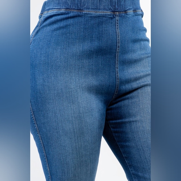 High Waist Denim Flare Pants - Picture 4 of 7